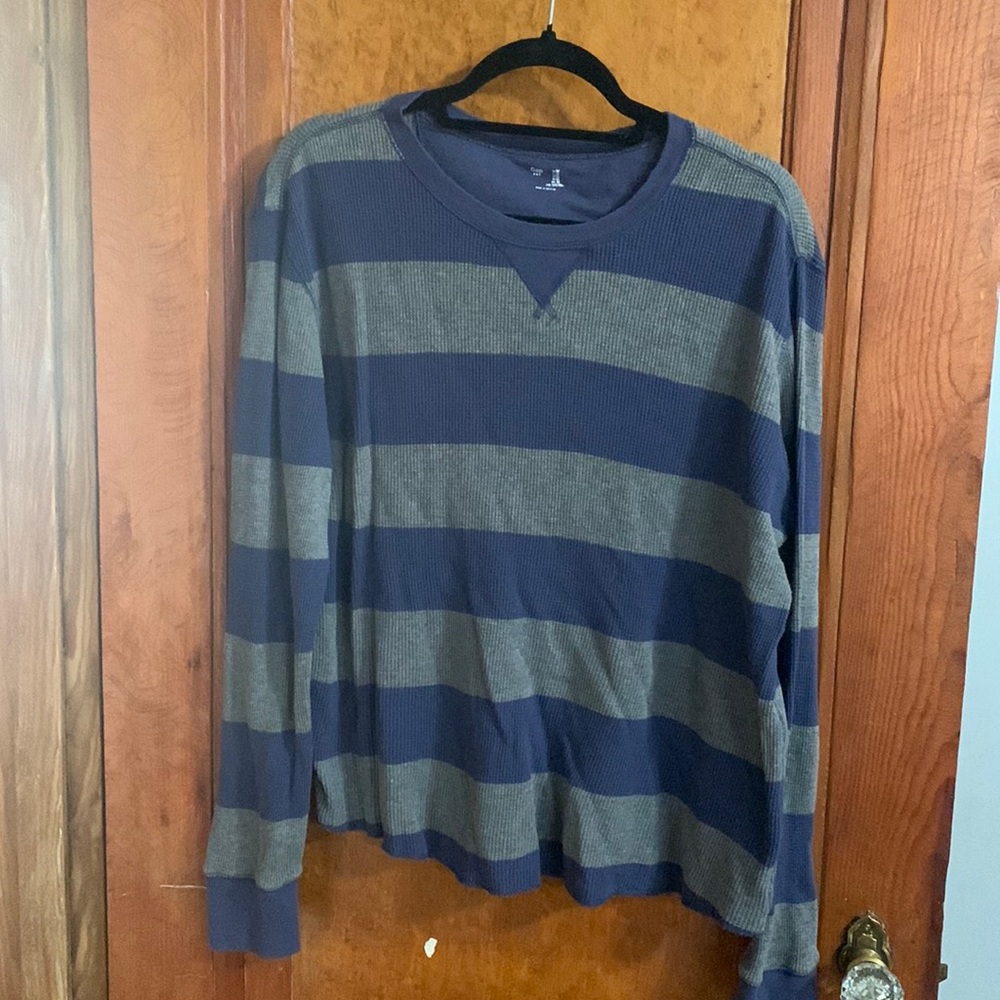 Gap Long Sleeve shirt size M